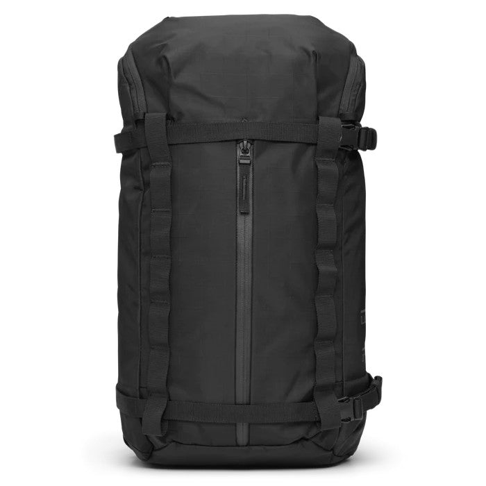 DB BACKCOUNTRY WINTERSPORT RUGZAK 20L BLACK OUT