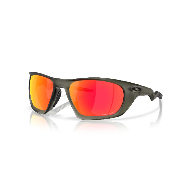 OAKLEY LATERALIS ZONNEBRIL - MATTE OLIVE INK/PRIZM RUBY The Old Man Boardsports Oakley