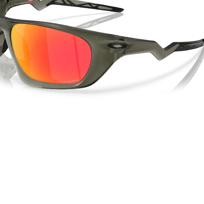 OAKLEY LATERALIS ZONNEBRIL - MATTE OLIVE INK/PRIZM RUBY The Old Man Boardsports Oakley