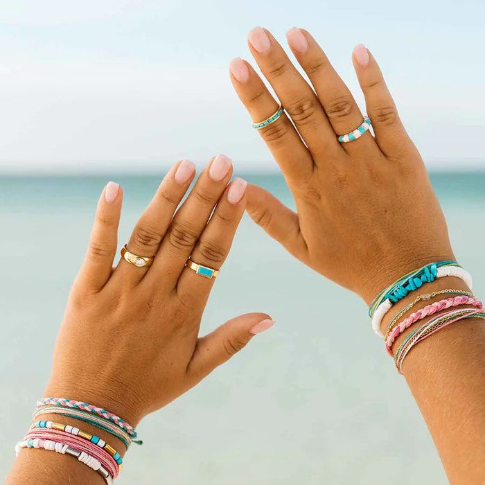 PURA VIDA STRIPED ENAMEL GOLD RING - BLUE/WHITE