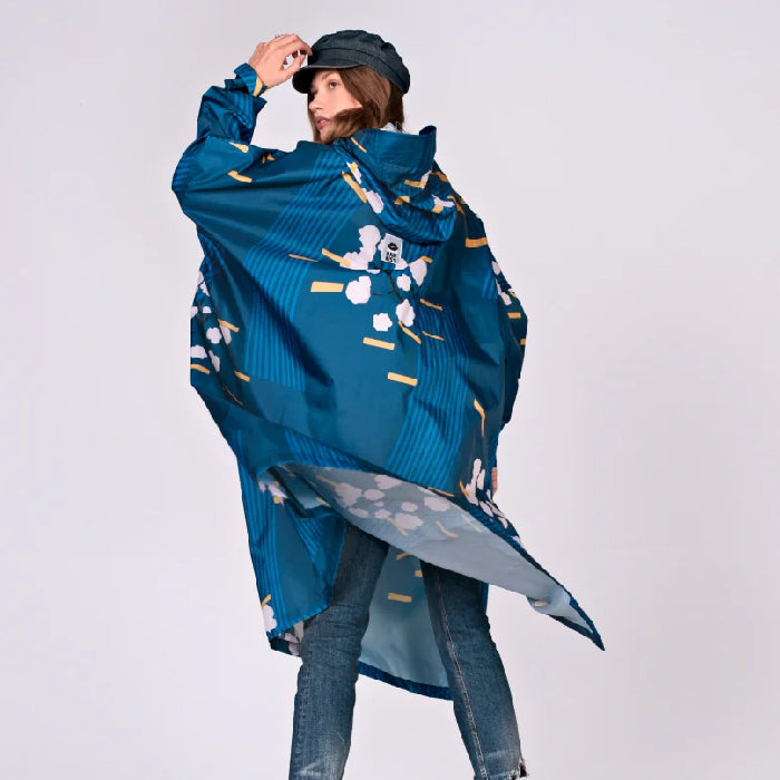 RAINKISS JAPANESE BLOSSOM REGENPONCHO - BLUE The Old Man Boardsports RAINKISS