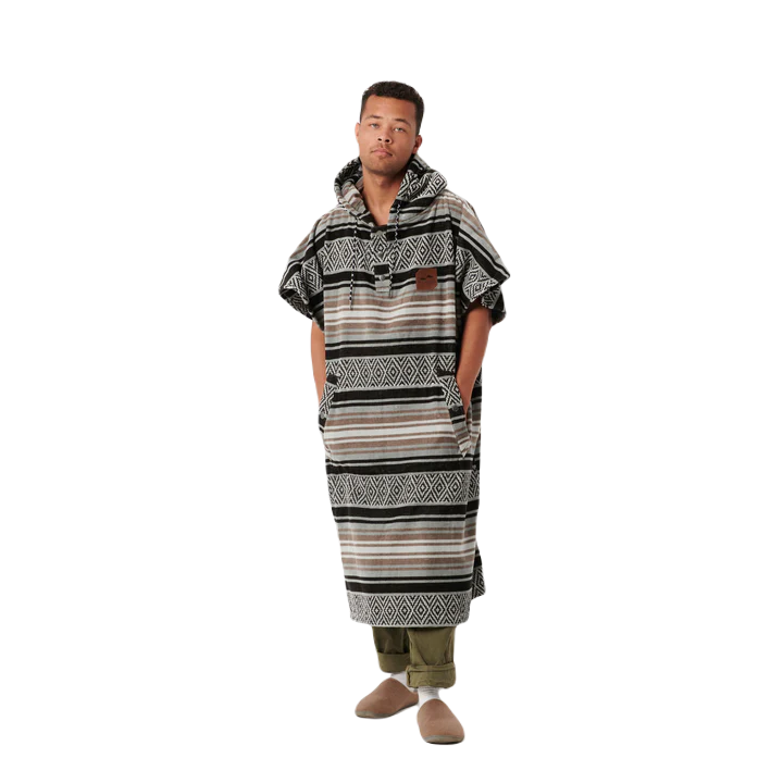 SLOWTIDE OSO COURTYARD EXTRA-WARM CHANGING BEACH PONCHO - COURTYARD