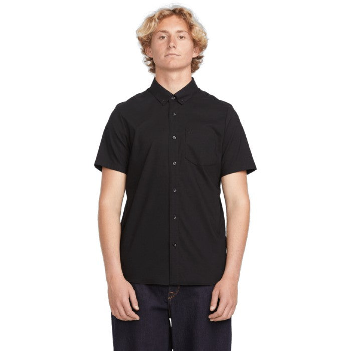 VOLCOM EVERETT OXFORD SHORT SLEEVE OVERHEMD NEW BLACK