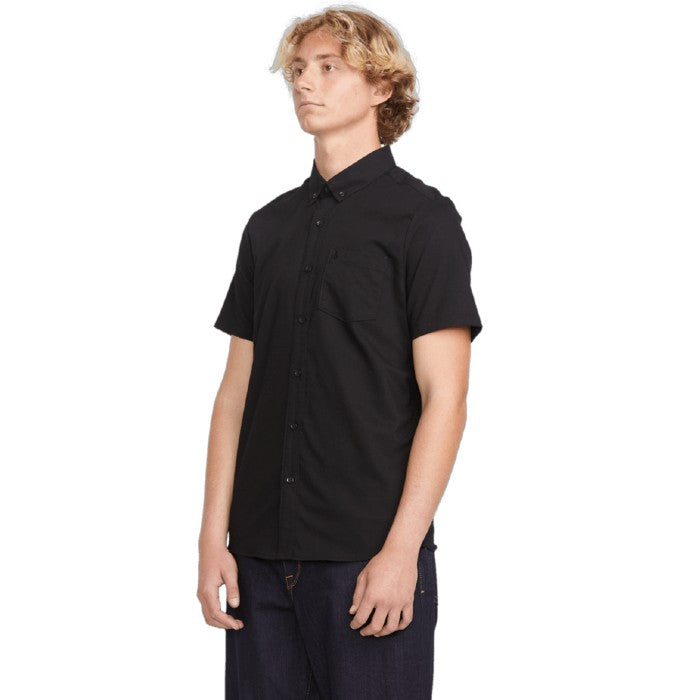 VOLCOM EVERETT OXFORD SHORT SLEEVE OVERHEMD NEW BLACK