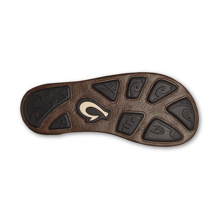 OLUKAI HIAPO FLIP FLOPS – RUM/DUNKLES HOLZ