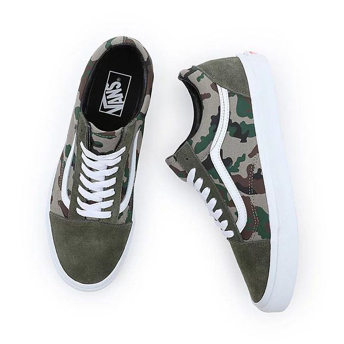 VANS OLD SKOOL SCHOENEN - CAMO OLIVE/WHITE