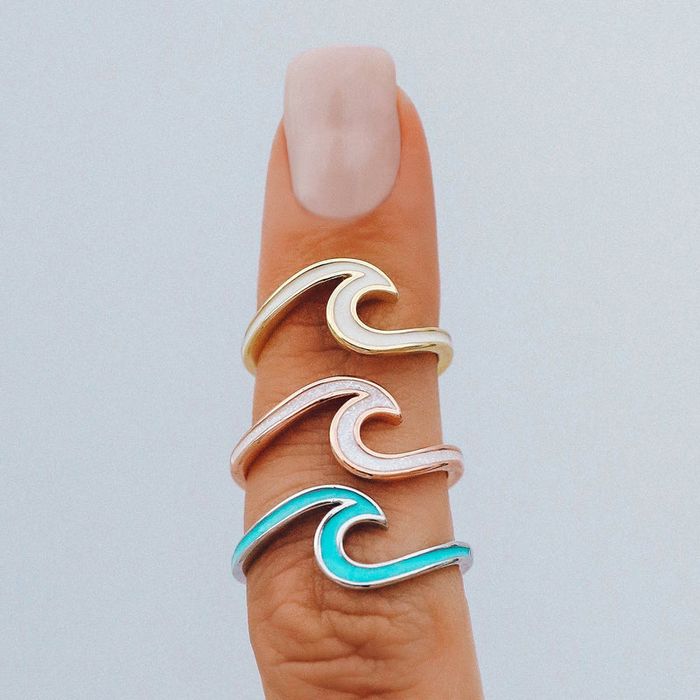 PURA VIDA ENAMELED WAVE RING - SILVER